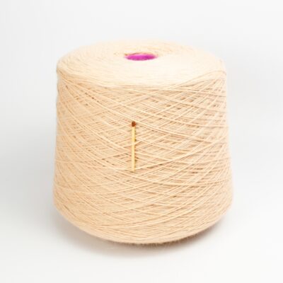 Włóczka ANGORA 40% puder, 100 g