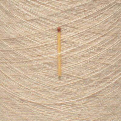 Włóczka moher z jedwabiem VIVIENNE cielisty, 50 g