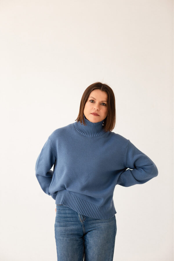 Sweter z merynosa nr.4 BASIC z półgolfem jasno niebieski