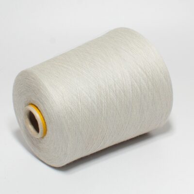 Włóczka kaszmir 100% SUPER CASH jasno-szary, 50 g