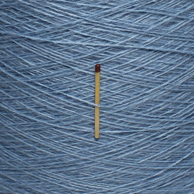 Włóczka FREE niebieski, 100 g