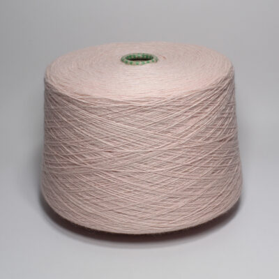 Włóczka FREE jasny róż, 100 g