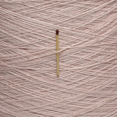 Włóczka FREE jasny róż, 100 g