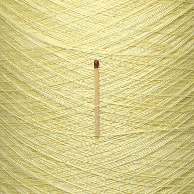 Włóczka merynos 100% EMBLEM jasno żółty, 100 g