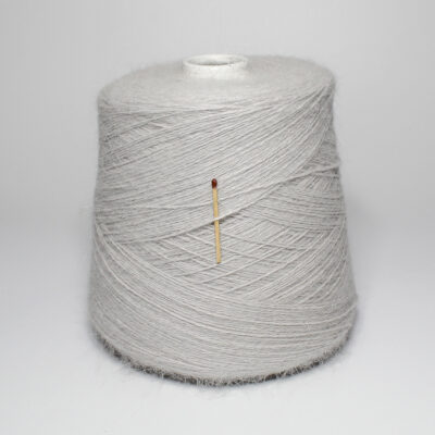 Włóczka angora 80% SPIKY jasno szary, 50 g