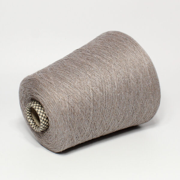 Włóczka kaszmir 100% CASHMERE jasno-brązowy, 50 g