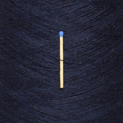 Włóczka kaszmir 100% CASHMERE granatowy, 50 g