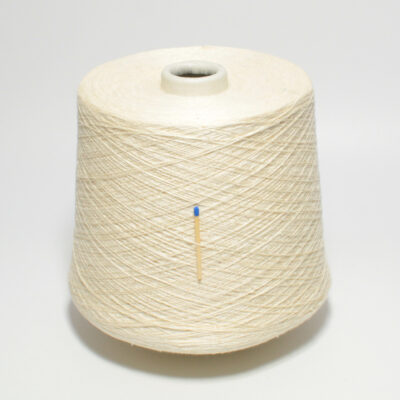 Włóczka jedwab 100% SETA BOURETTE śmietankowy, 100 g