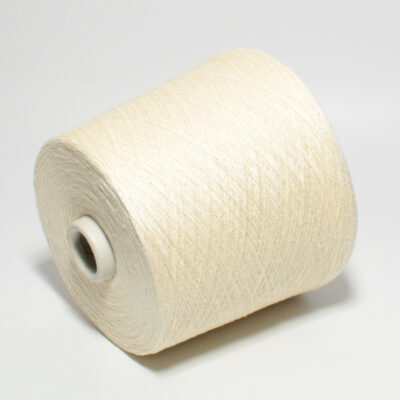 Włóczka jedwab 100% SETA BOURETTE śmietankowy, 100 g