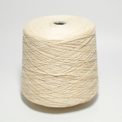 Włóczka jedwab 100% BOURETTE SILK śmietankowy, 100 g