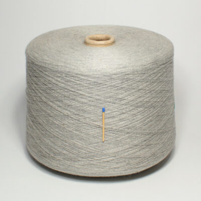 Włóczka WOOLCOT jasno szary