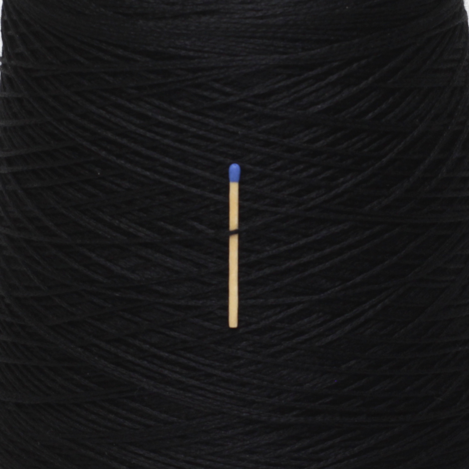 IVORY SHINE – czarny NERO, 100 g Włóczka jedwabna na druty IVORY SHINE czarny NERO na szpuli